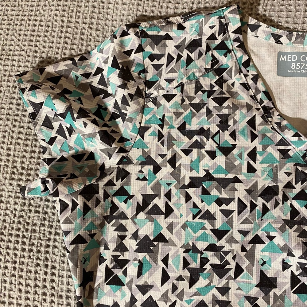 Dora me med couture scrub top